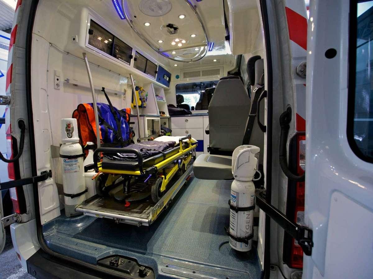 Intérieur de l'ambulance
